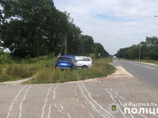 На Тернопільщині зіткнулись два автомобілі: фото